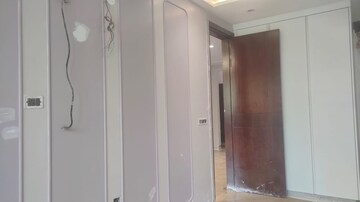 Building Lobby in 3 BHK Builder Floor at Sector 15 – for Sale