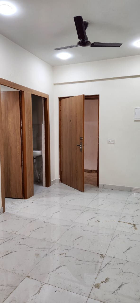 1 BHK 361 Sq.Ft. Apartment in Pivotal Paradise