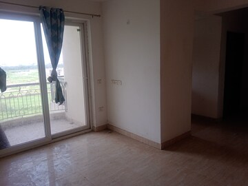 Room in 2 BHK Apartment at Sector 70 – for Sale