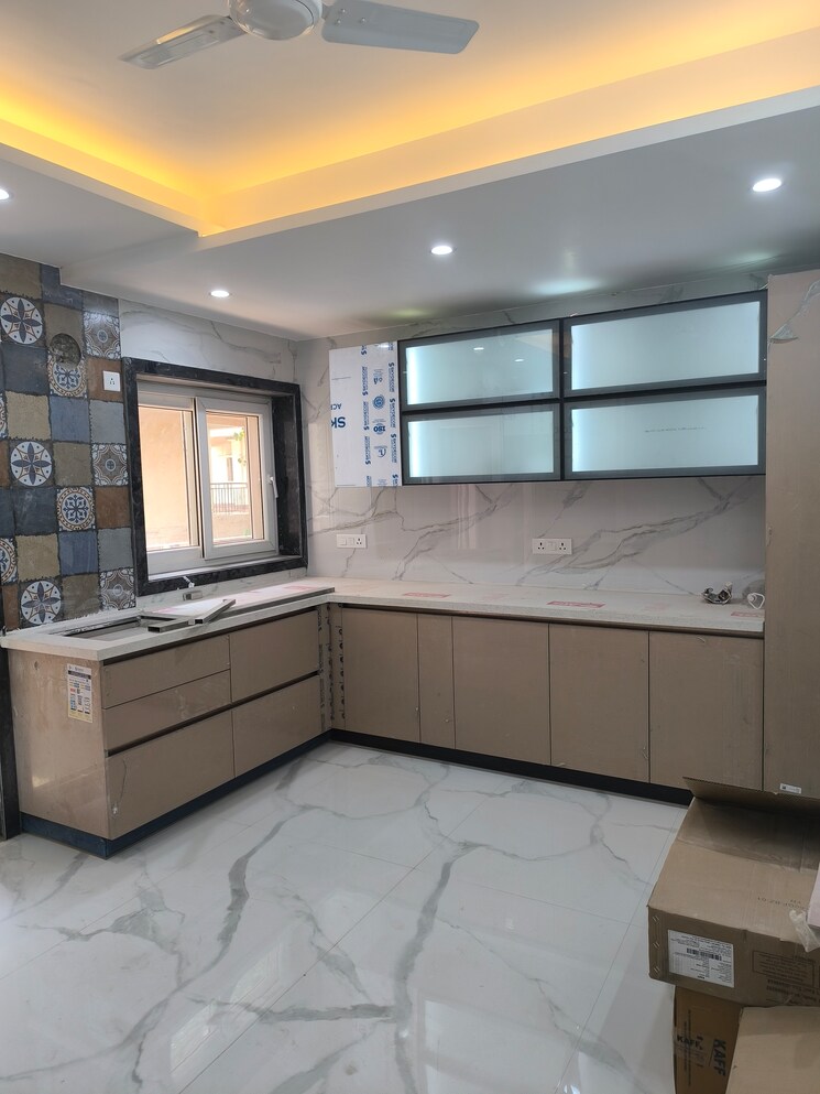 Kitchen, vasant kunj 4 Bedroom 1800 Sq.Ft. Apartment In Vasant Kunj Delhi 8577633
