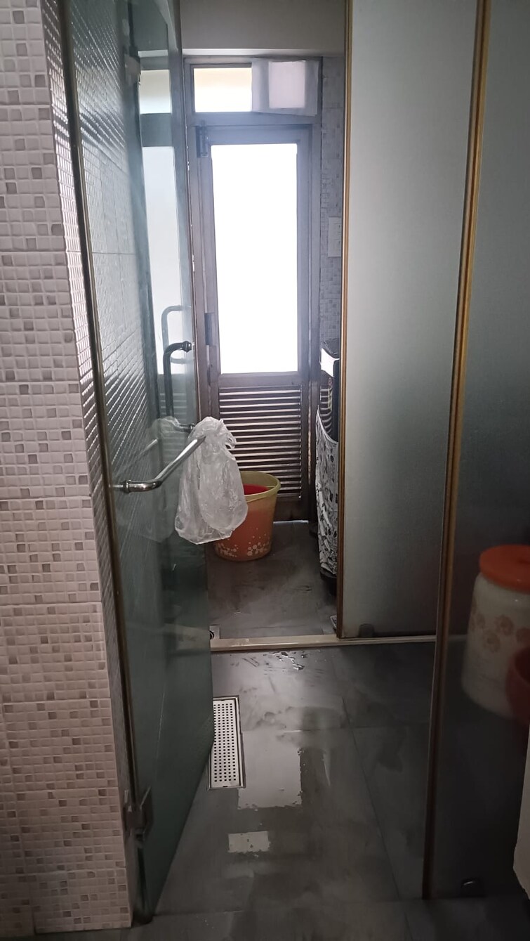 Cover Image, santacruz west 4 Bedroom 2400 Sq.Ft. Apartment In Santacruz West Mumbai 8577625