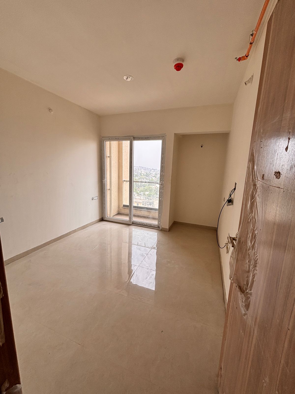 3 BHK + Pooja Room,Servant Room Apartment For Rent in Adani Ten BKC