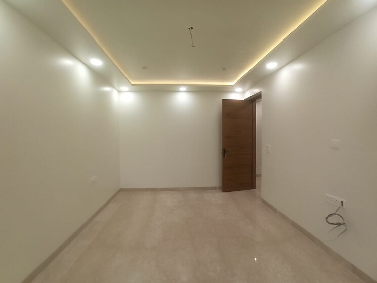 Room, vasant kunj 4 Bedroom 1800 Sq.Ft. Apartment In Vasant Kunj Delhi 8577649