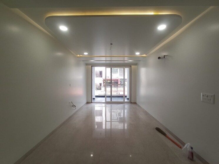 Room, vasant kunj 4 Bedroom 1800 Sq.Ft. Apartment In Vasant Kunj Delhi 8577649