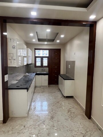 Kitchen in 2 BHK Builder Floor at Sector 37c – for Rent