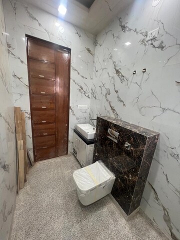 Bathroom in 2 BHK Builder Floor at Sector 37c – for Rent
