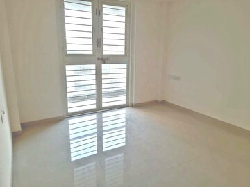 Master Bedroom in 2 BHK Apartment at Kohinoor Zen Estate, Kharadi – for Rent