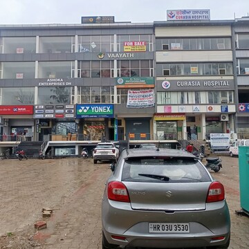  Showroom – Exterior View View at Dhakoli - for Rent