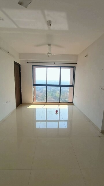 Living Room in 2.5 BHK Apartment at Lodha Downtown, Dombivli East – for Rent