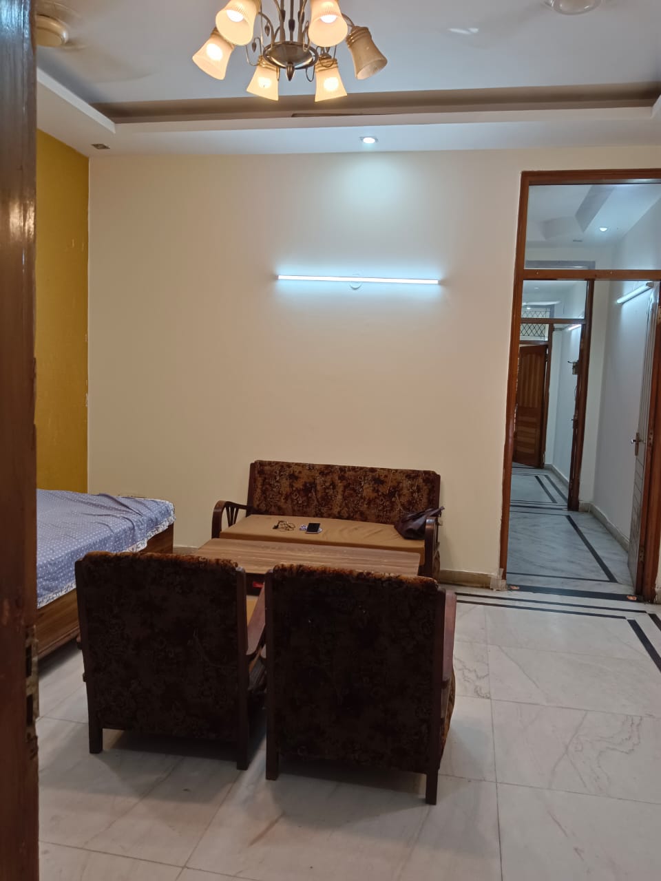 2 BHK Builder Floor For Rent in Lajpat NagaR-4