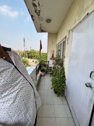 Balcony in 3 BHK Independent House at SS Mayfield Gardens, Sector 51 – for Rent