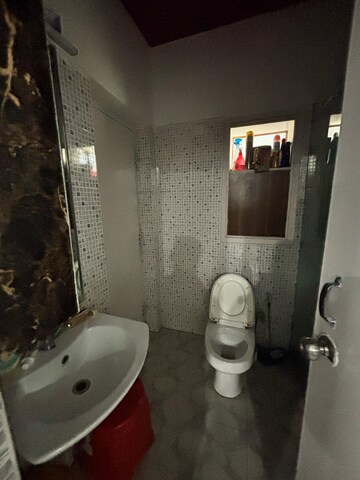 Bathroom in 3 BHK Independent House at SS Mayfield Gardens, Sector 51 – for Rent