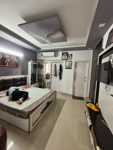 Team Area in 3 BHK Independent House at SS Mayfield Gardens, Sector 51 – for Rent
