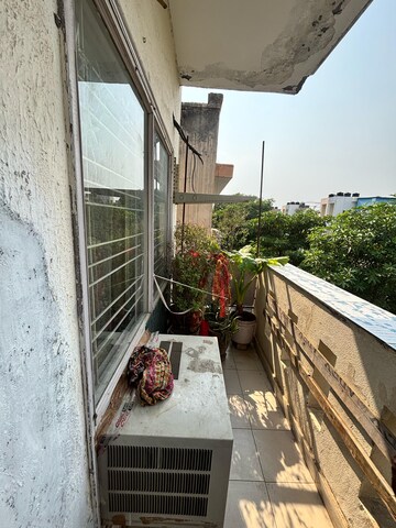 Balcony in 3 BHK Independent House at SS Mayfield Gardens, Sector 51 – for Rent