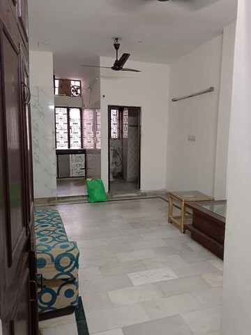 Parking in 2 BHK Builder Floor at Lajpat Nagar 4 – for Rent