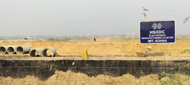 undefined, badshahpur  200 Sq.Yd. Plot In Badshahpur Gurgaon 8578536