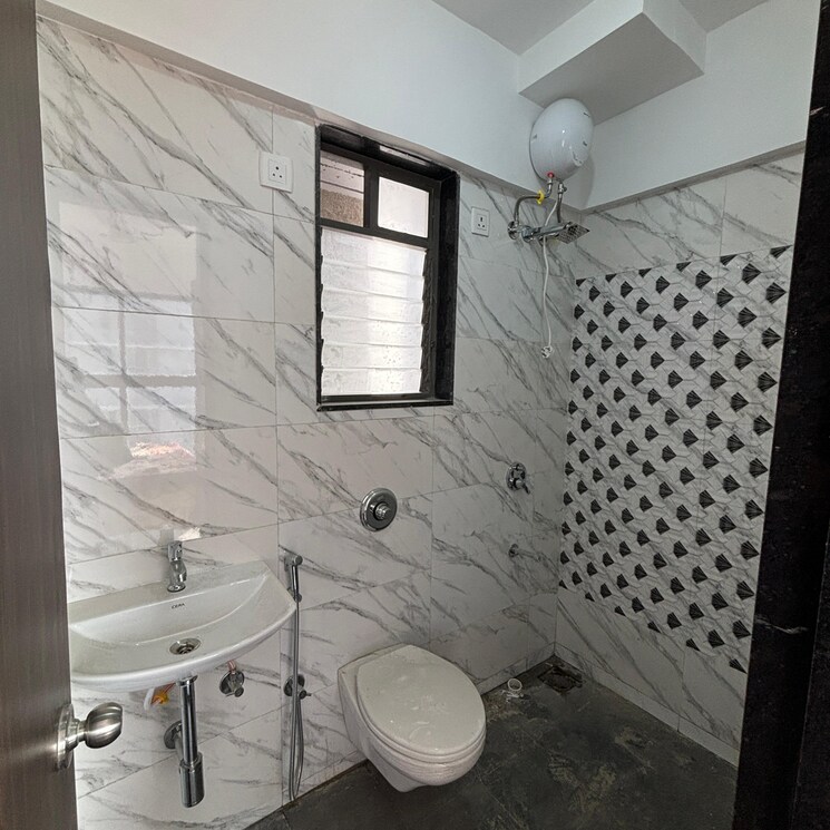 Bathroom, uk-iridium 1 Bedroom 410 Sq.Ft. Apartment In Kandivali East Mumbai 8578590