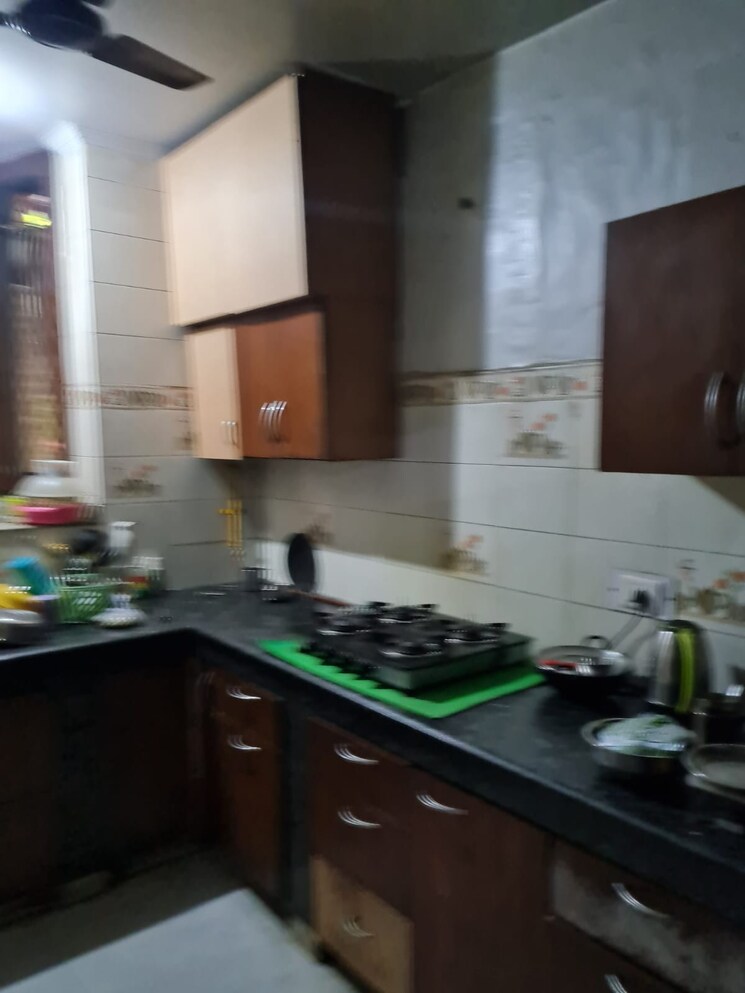 Kitchen, sector 12 6 Bedroom 171 Sq.Mt. Independent House In Sector 12 Noida 8578625