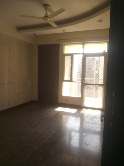 3 BHK Apartment For Sale in Prateek Laurel Sector 120
