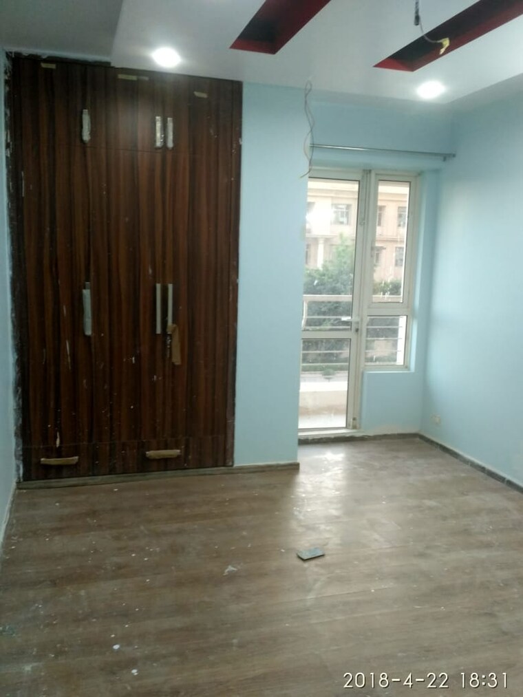 Room, prateek-laurel 2 Bedroom 1135 Sq.Ft. Apartment In Sector 120 Noida 8578760