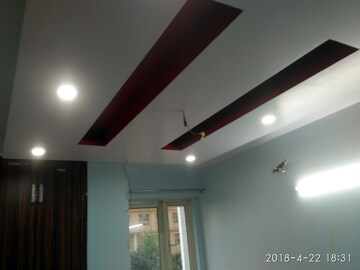 Furnished Amenities in 2 BHK Apartment at Prateek Laurel, Sector 120 – for Sale