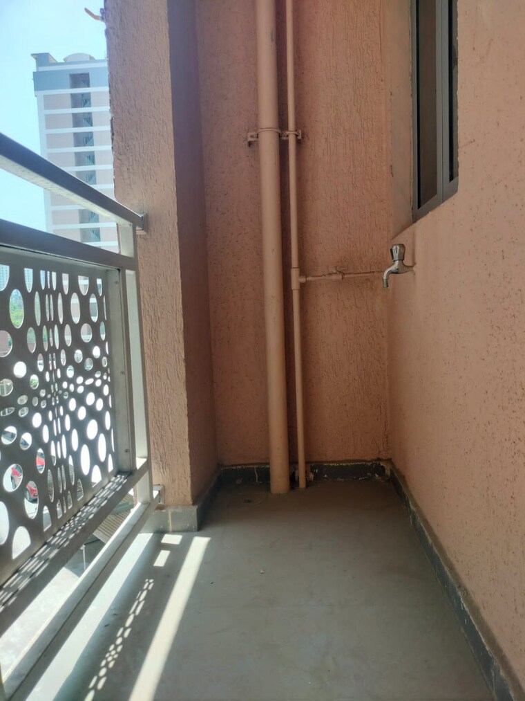 Balcony, lodha-panacea-phase-2 1 Bedroom 495 Sq.Ft. Apartment In Dombivli East Thane 8579172