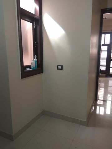  1 RK Builder Floor at Avasiya Kalyankari Sanstha, Lajpat Nagar – for Rent