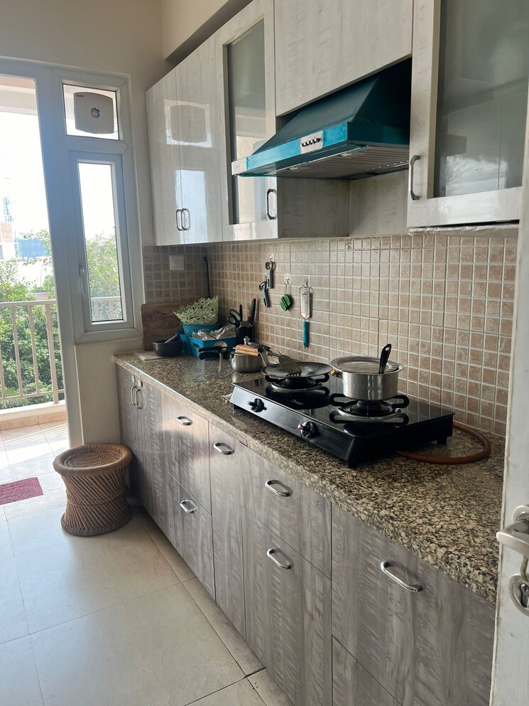 Kitchen, dlf-the-skycourt 3 Bedroom 1931 Sq.Ft. Apartment In Sector 86 Gurgaon 8578879