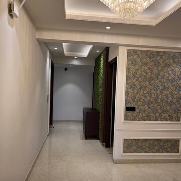 Room in 4 BHK Builder Floor at Ansal API Esencia, Sector 67 – for Sale