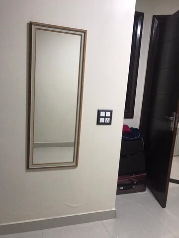  1 RK Builder Floor at RWA DDA Flats Kalkaji, East Of Kailash – for Rent