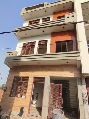 4 BHK Independent House For Sale in Meerut Cantt