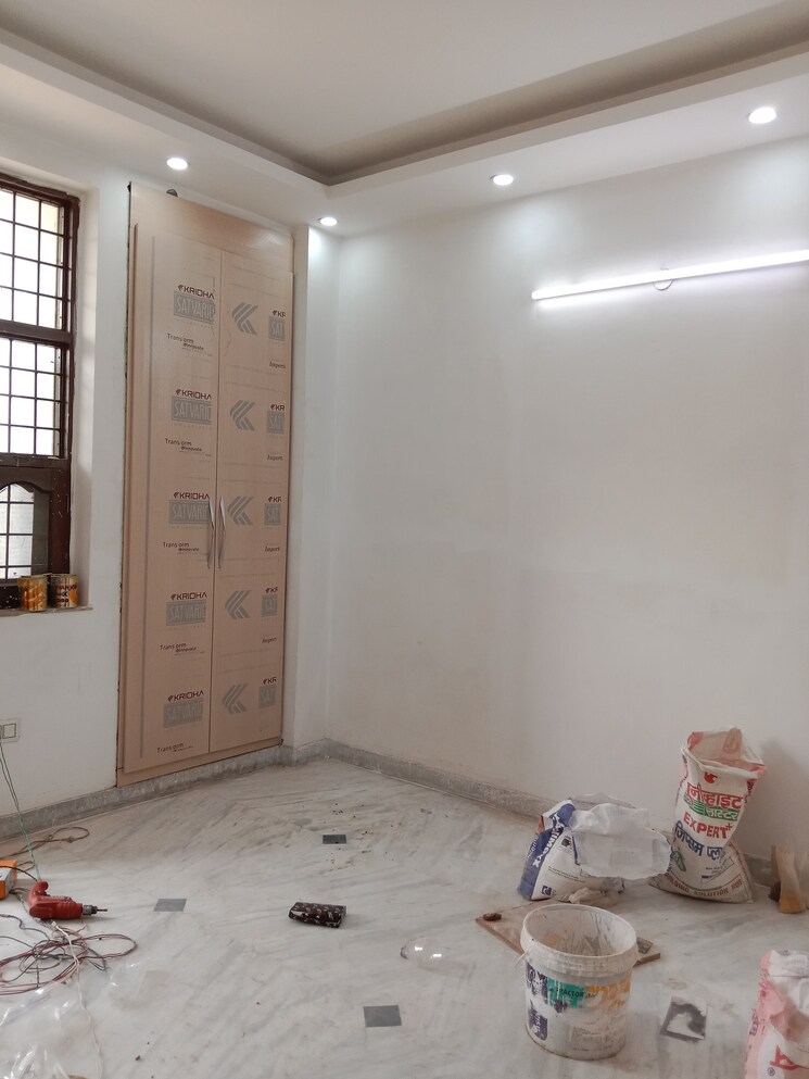 Room, green fields colony 3 Bedroom 1600 Sq.Ft. Builder Floor In Green Fields Colony Faridabad 8579013