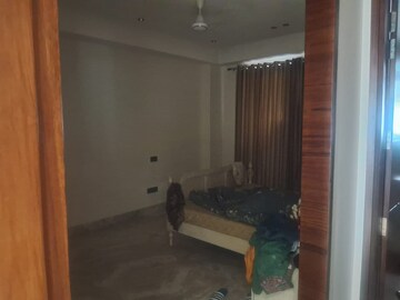 Living Room in 4 BHK Builder Floor at Dlf Phase I – for Rent