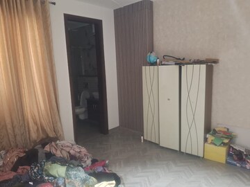 Bedroom in 4 BHK Builder Floor at Dlf Phase I – for Rent