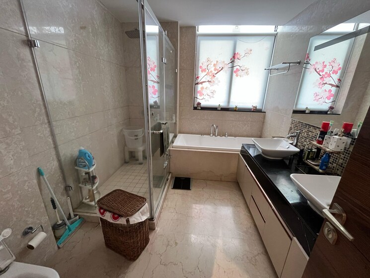 Master Bedroom, m3m-golf-estate 4 Bedroom 4995 Sq.Ft. Apartment In Sector 65 Gurgaon 8579107