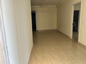 Room in 3 BHK Apartment at Gaur City 2 - 14th Avenue, Sector 16c Greater Noida – for Sale