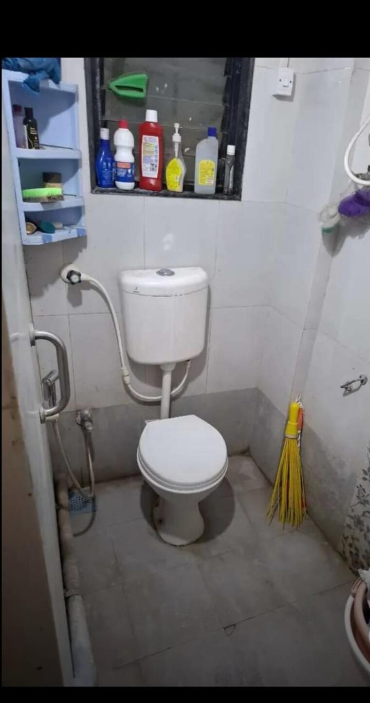 Bathroom, sangli miraj road 1 Bedroom 620 Sq.Ft. Apartment In Sangli Miraj Road Sangli 8579230