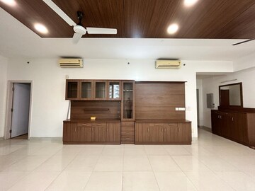 2 BHK Apartment For Sale in Emaar The Palm Drive-Palm Studios, Sector 66