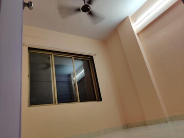 Room in 2 BHK Apartment at Agarwal Krish Garden, Nalasopara West – for Sale