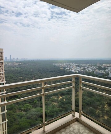 Balcony in 2 BHK Builder Floor at Sector 23 – for Rent