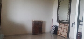 Room in 3 BHK Apartment at Tirumala Habitats, Mulund West – for Sale