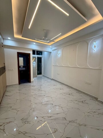 Room in 3 BHK Builder Floor at Today Princeton Floors, Sector 51 – for Sale