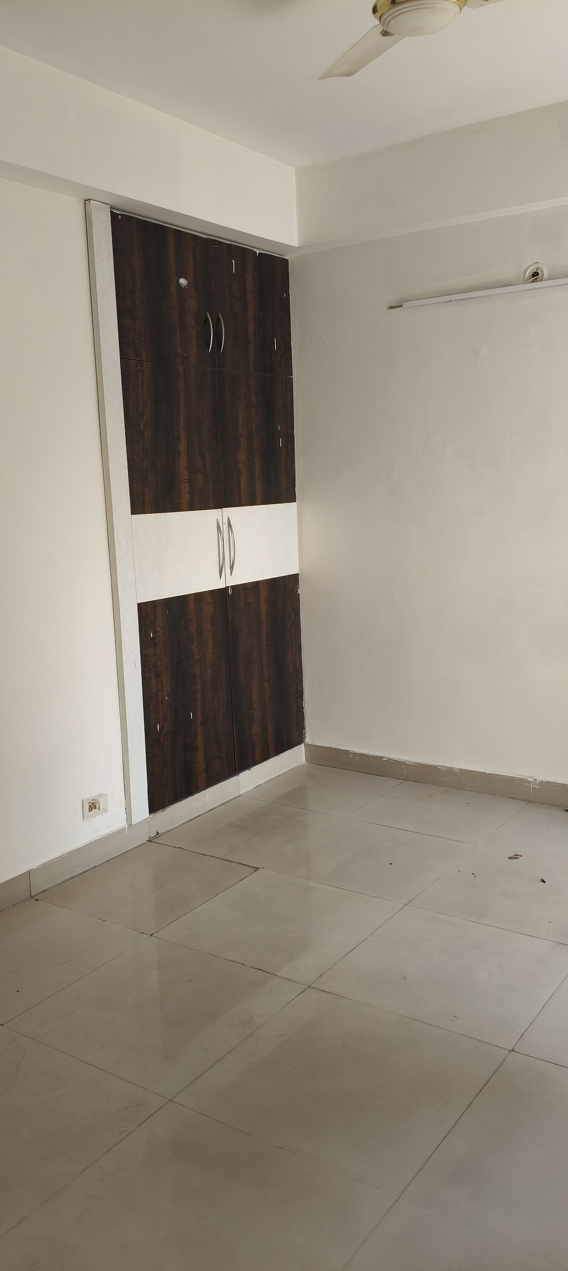 2.5 BHK + Study Room Apartment For Sale in Galaxy North Avenue ll