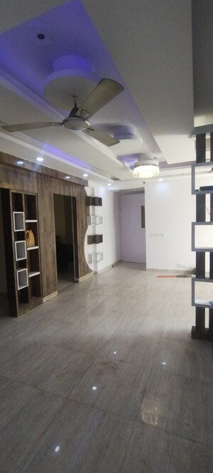 3 BHK Apartment For Sale in Nimbus The Hyde park, Sector 78