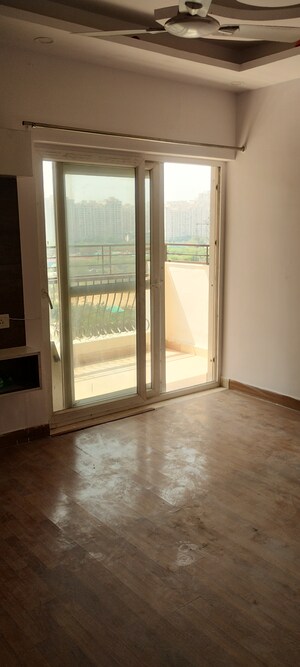 Furnished Amenities in 3 BHK Apartment at Nimbus The Hyde park, Sector 78 – for Sale