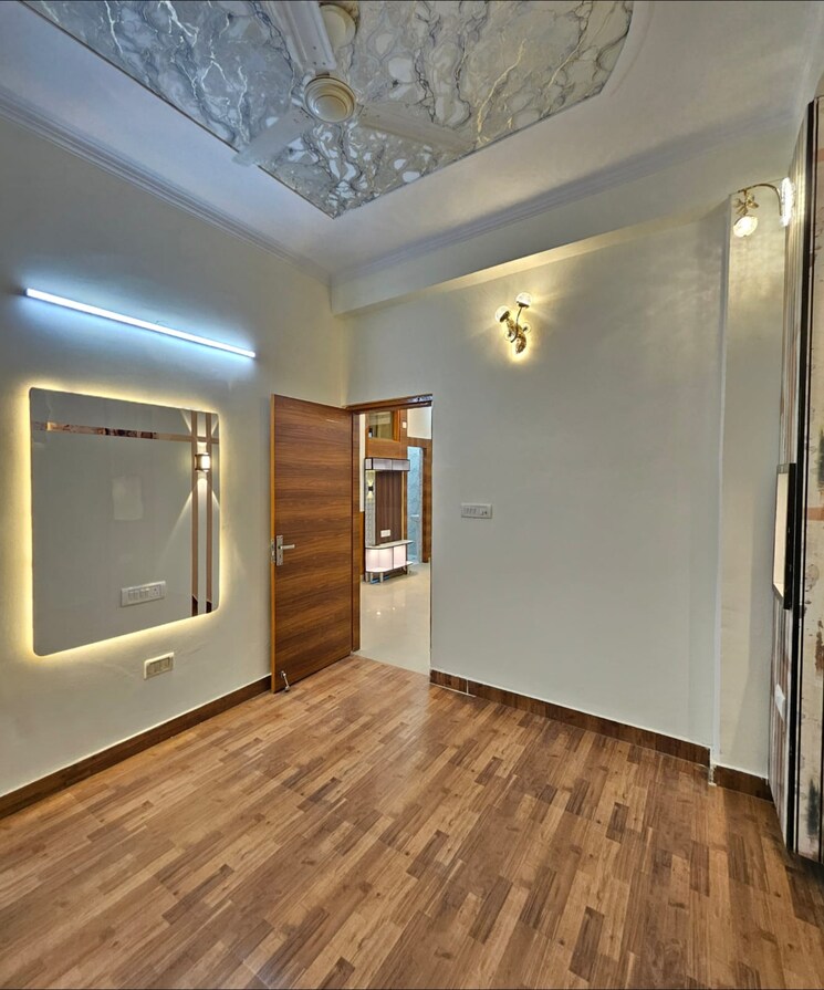 Room, raj nagar extension 1.5 Bedroom 665 Sq.Ft. Apartment In Raj Nagar Extension Ghaziabad 8580082