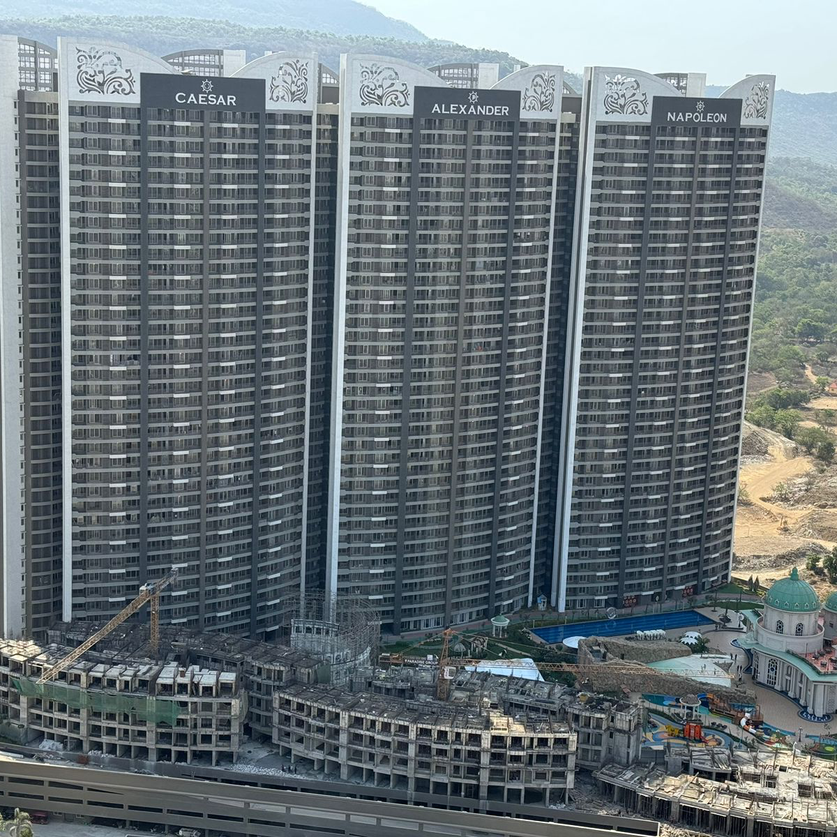 4 BHK + Pooja Room Apartment For Sale in Paradise Sai World Empire