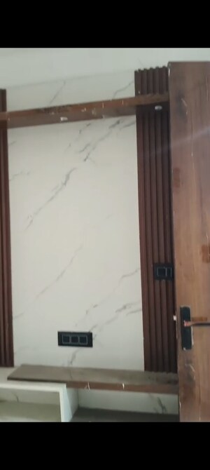 Room in 2 BHK Builder Floor at Knowledge Park V Greater Noida – for Sale