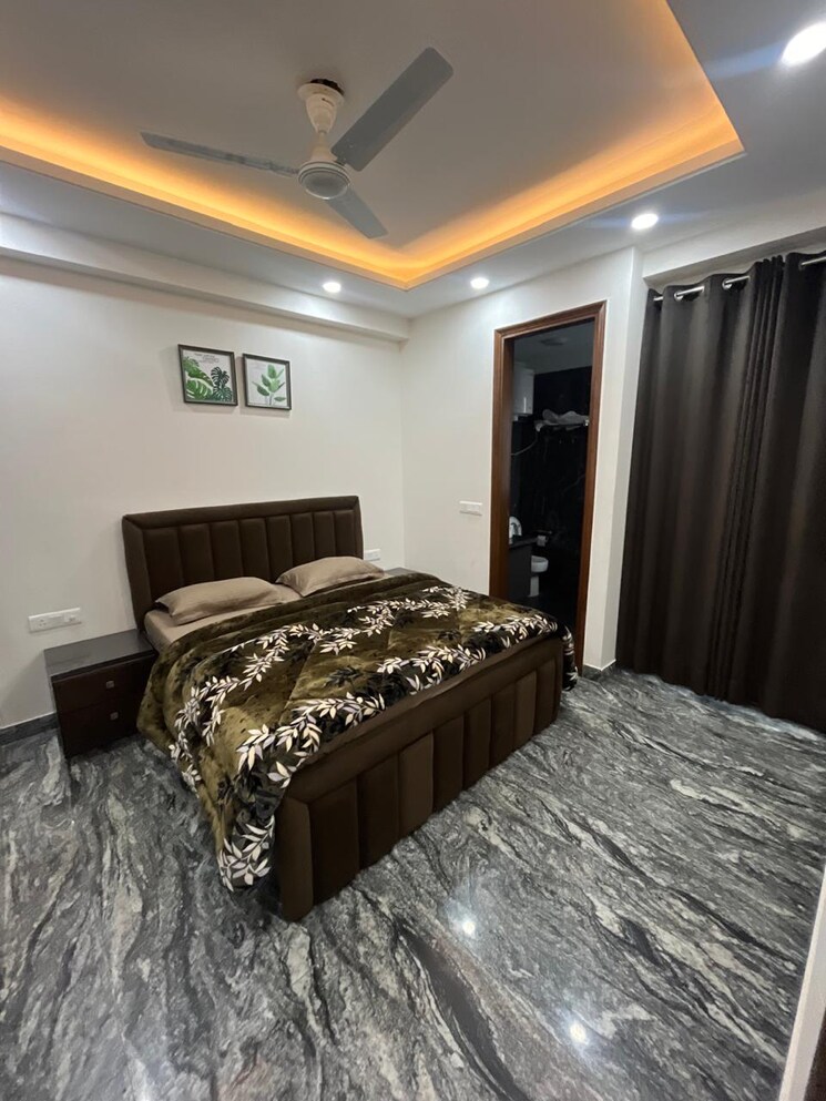 Bedroom, chattarpur 3 Bedroom 140 Sq.Yd. Builder Floor In Chattarpur Delhi 8581071