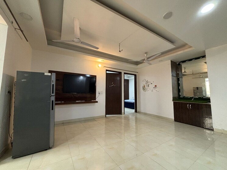 Kitchen, chattarpur 3 Bedroom 140 Sq.Yd. Builder Floor In Chattarpur Delhi 8581071